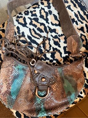 Y2k Guess Brown Studded Leather Decorative hobo bag with Copper Accents 10.5 x 6